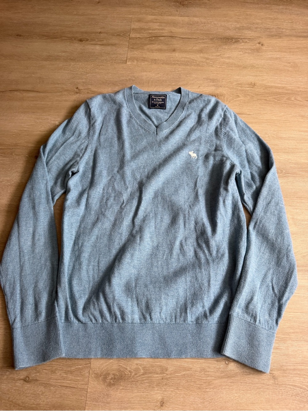 Abercrombie & Fitch Mens V Neck Pullover Sweater Merino Wool Blend SZ M